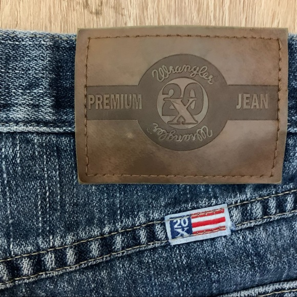 Wrangler 20x women’s blue jeans 9/10 x 34 - Picture 4 of 11